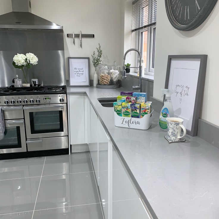 CA53EE95-7B78-44CE-9FD1-DC42134DF8C2